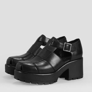 BNIB Vagabond Shoemakers Dioon Fisherman Sandal